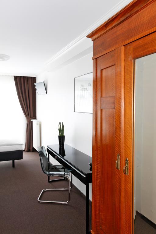 Hotel Apartment Laforsch Dreieich Oda fotoğraf