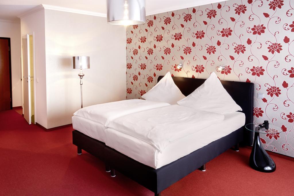 Hotel Apartment Laforsch Dreieich Oda fotoğraf